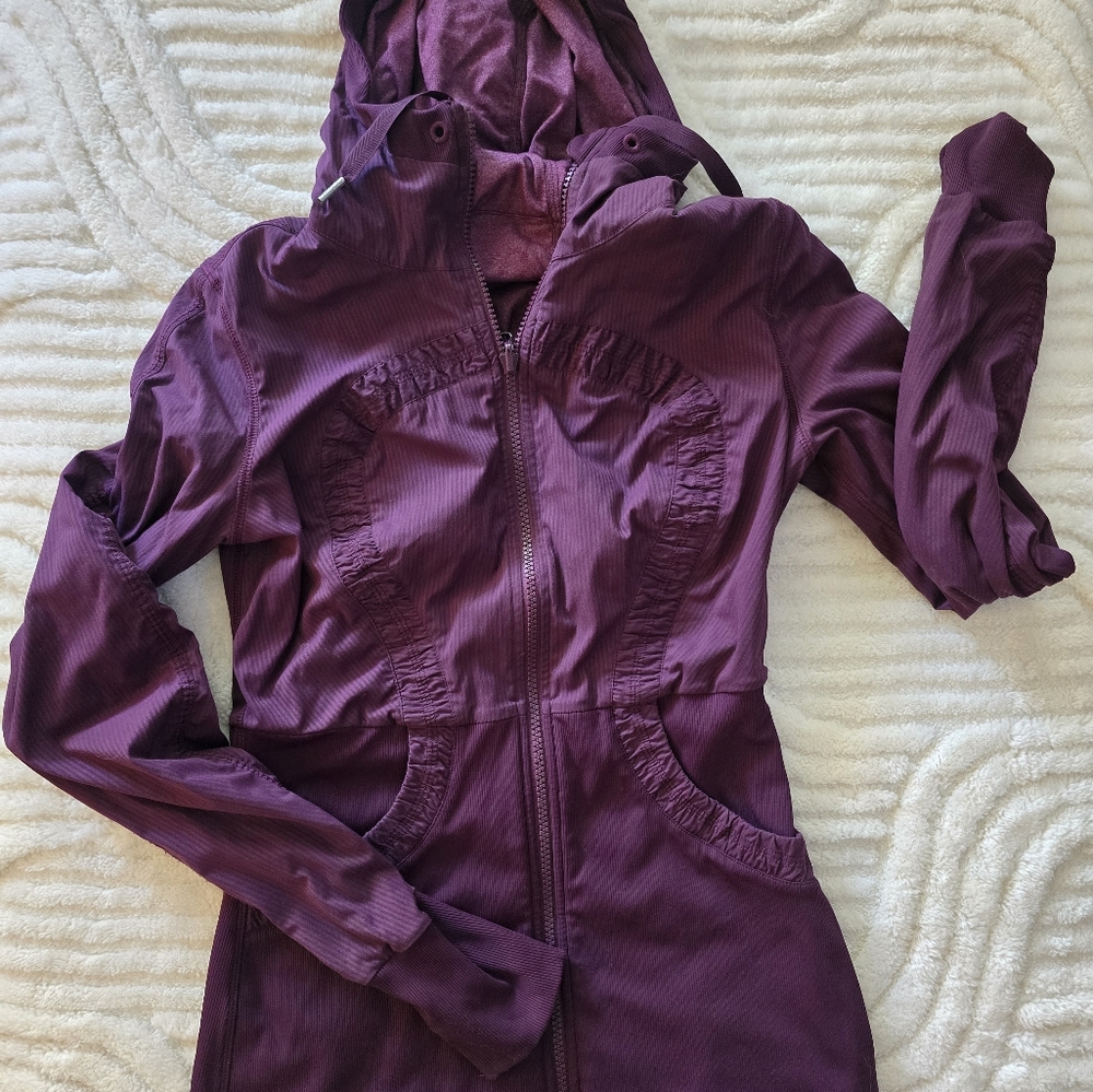 Lululemon Women's Violet Hooded Reversable Jacket